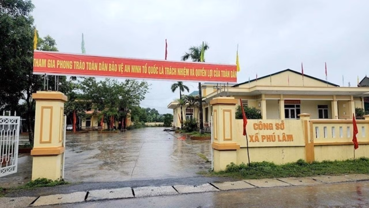 Cách chức “Đầy tớ” vì 2 lần đánh dân gây thương tích -0