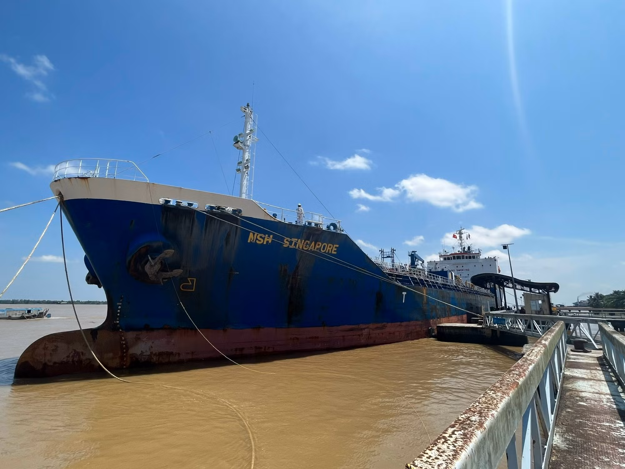Không để đứt gãy chuỗi cung ứng xăng dầu -0