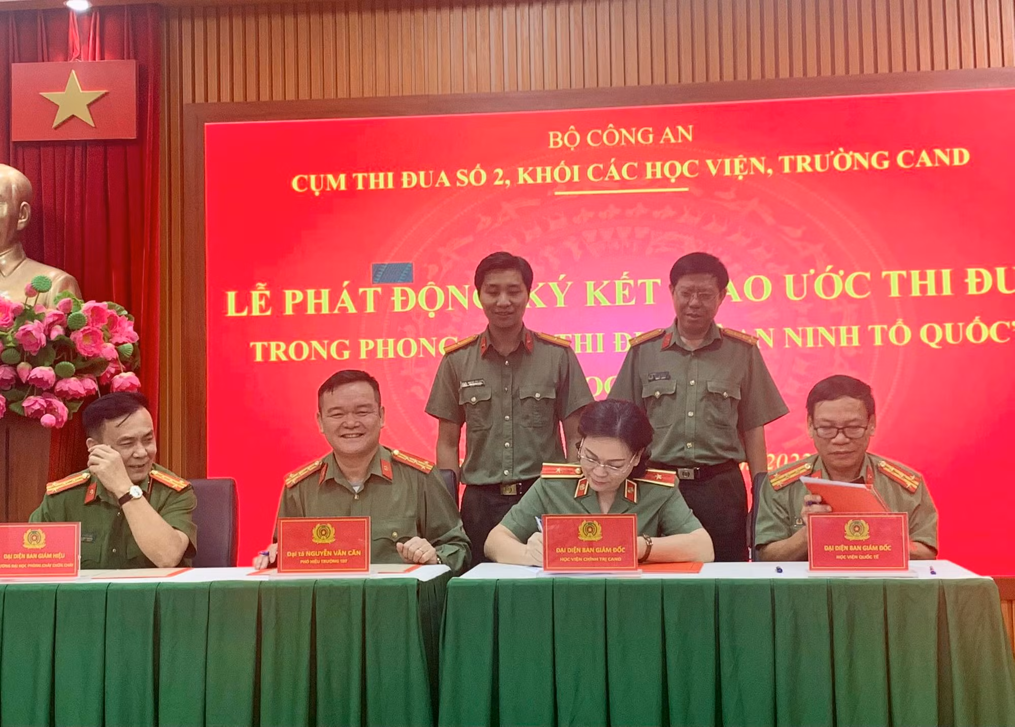 Cụm thi đua số 2, khối các học viện, trường CAND ký kết giao ước thi đua “Vì An ninh Tổ quốc” -0