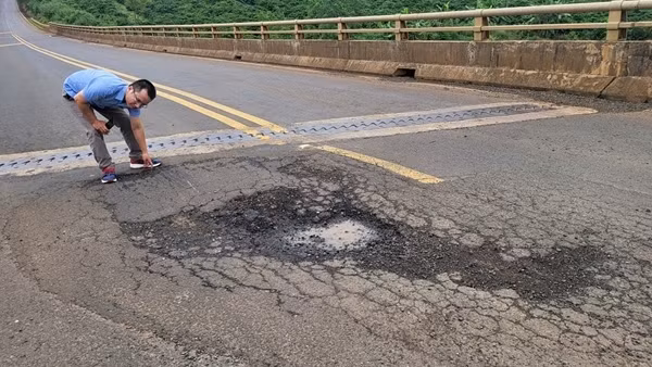 Đường tránh hơn 844,5 tỷ đồng tiếp tục hư hỏng dù đang thời gian bảo hành