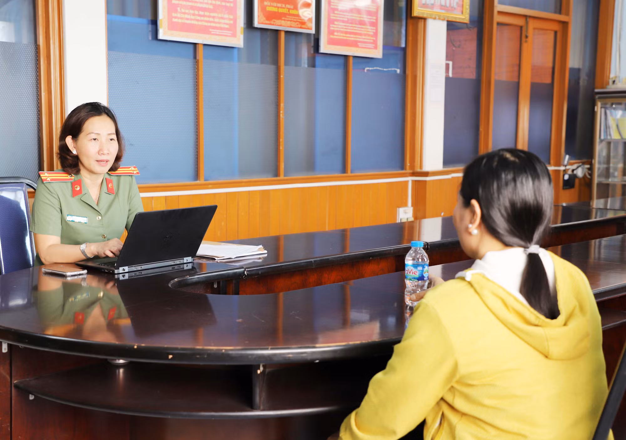 Cảnh giác thủ đoạn lừa đảo cài đặt ứng dụng tài khoản định danh điện tử -0