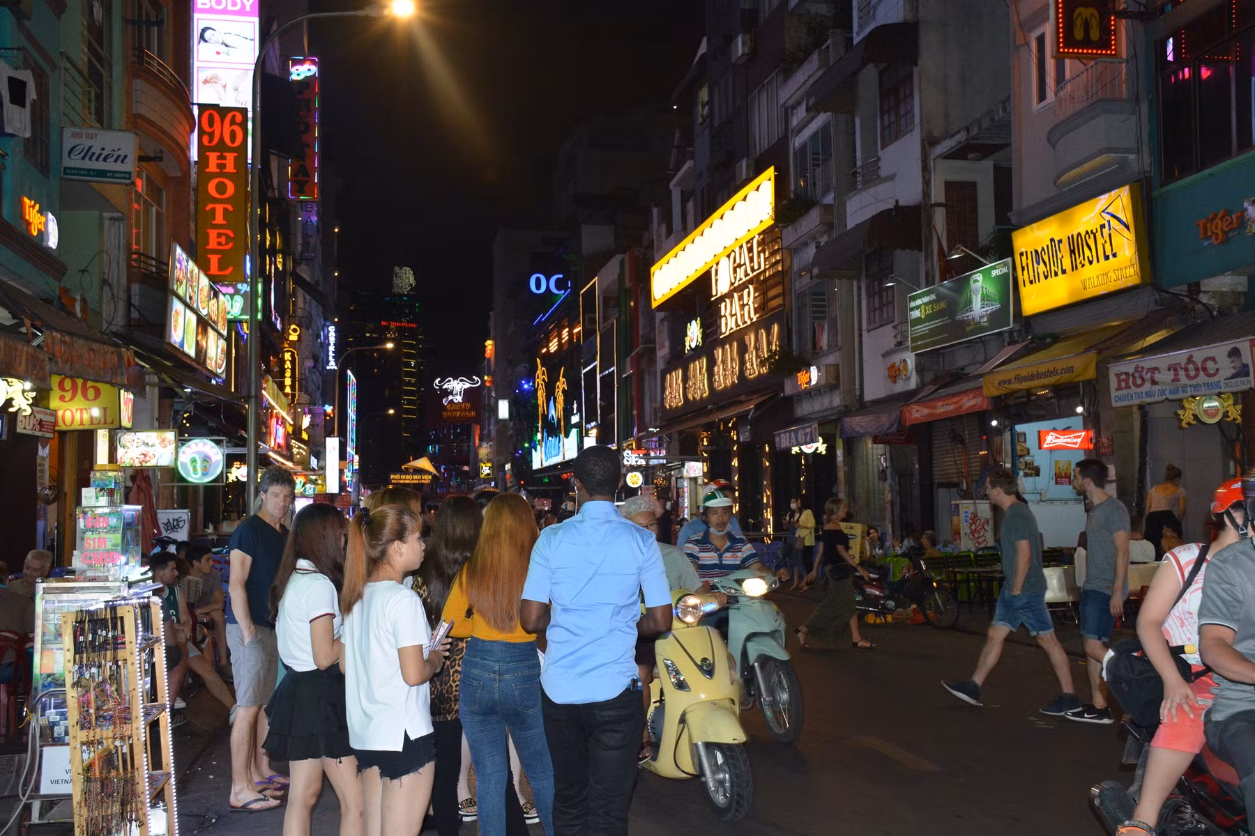 Đảm bảo ANTT các sự kiện, lễ hội tại trung tâm TP Hồ Chí Minh -0