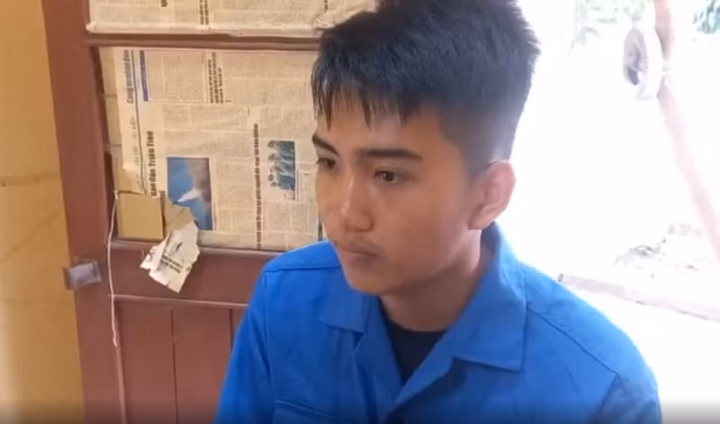 Truy tố 3 đối tượng trong vụ đẩy gỗ lậu xuống đường khiến cán bộ Công an bị thương nặng -0