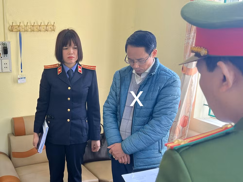 Khởi tố, bắt tạm giam Chủ tịch UBND xã Xuân Hòa -0