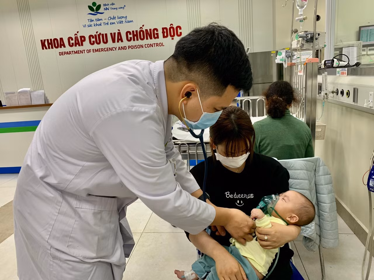 Cảnh báo nhiều trẻ em bị tai nạn thương tích dịp Tết phải nhập viện -0