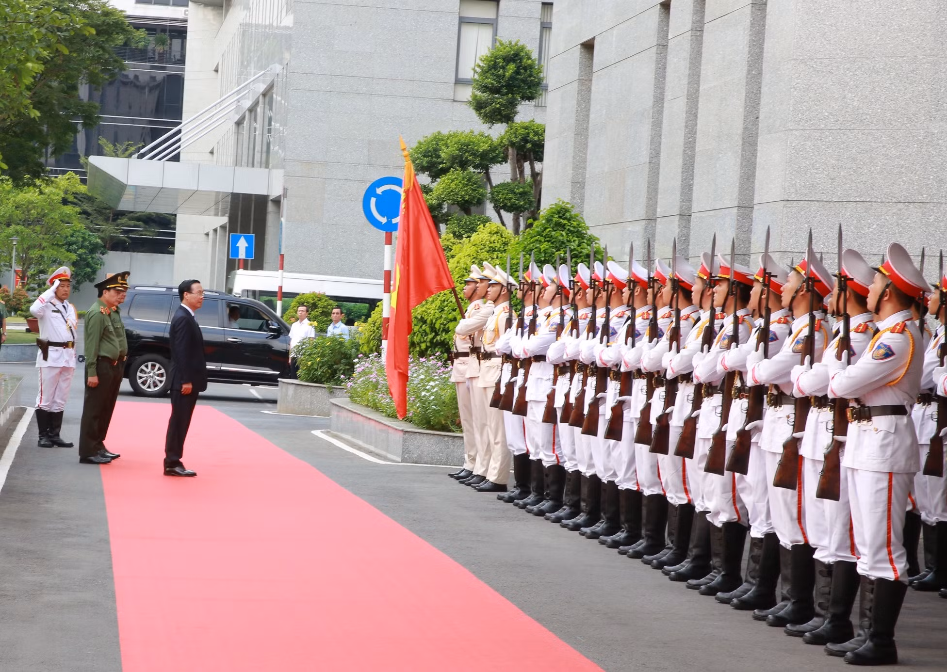 Chủ tịch nước Võ Văn Thưởng thăm và chúc Tết Công an TP Hồ Chí Minh -0