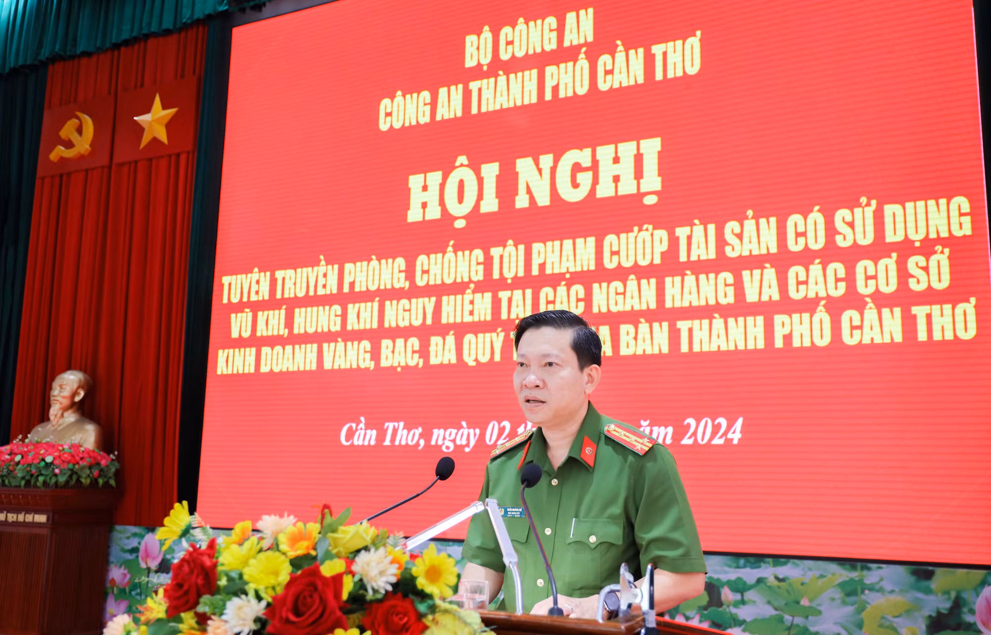 Chủ động phòng chống tội phạm cướp tài sản tại các ngân hàng và cơ sở kinh doanh vàng bạc, đá quý -0