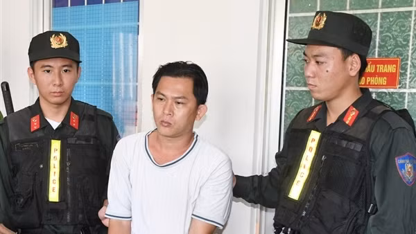 Bắt tạm giam đối tượng lừa đảo&nbsp;xin giảm&nbsp;án