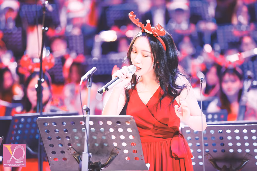 Trang 12 VN Tết - Dàn nhạc giao hưởng trẻ của Học viện Âm nhạc Quốc gia Việt Nam:&nbsp;Ở nơi sự tử tế vang lên -1