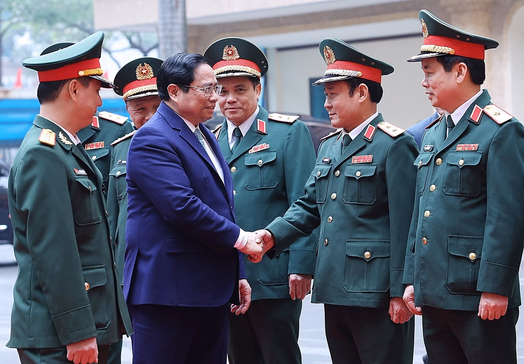 vna_potal_thu_tuong_tham_chuc_tet_can_bo_sinh_vien_truong_dai_hoc_van_hoa-nghe_thuat_quan_doi_7206938.jpg -0