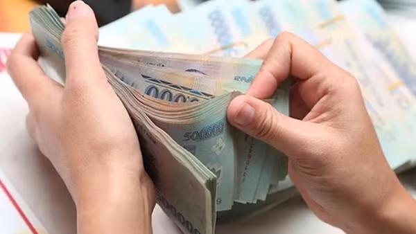 Trình Chính phủ phương án tăng lương tối thiểu vùng