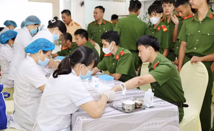 Mới chỉ đáp ứng khoảng 80% lượng máu cho cấp cứu và điều trị dịp Tết -0