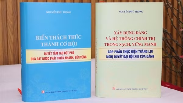 Xuất bản hai cuốn sách của Tổng Bí thư Nguyễn Phú Trọng nhân kỷ niệm 94 năm thành lập Đảng