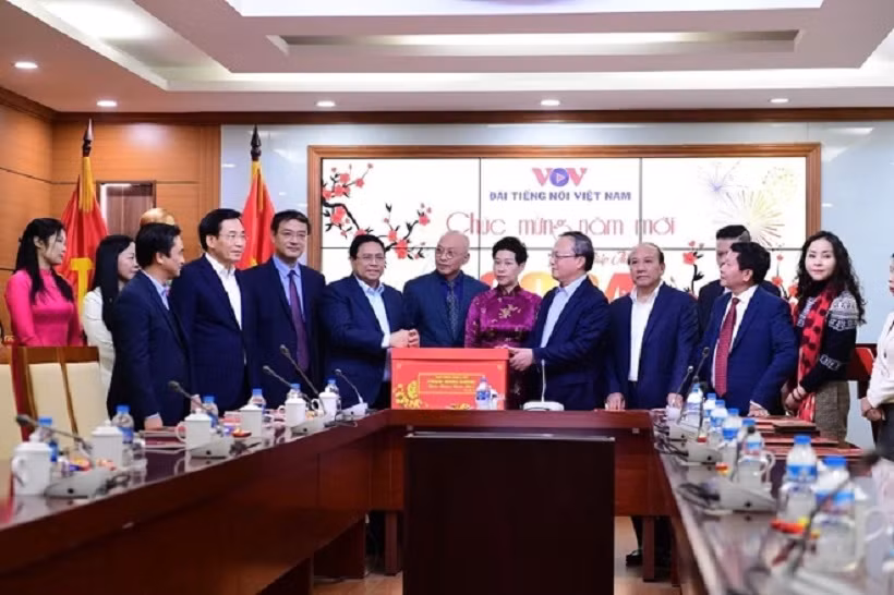 Thủ tướng chúc Tết cán bộ, phóng viên các cơ quan thông tấn, báo chí -0