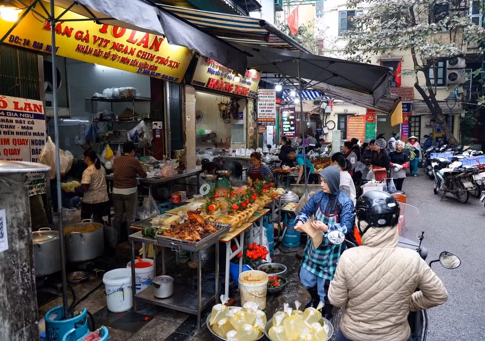 Thị trường đồ lễ cúng ông Công, ông Táo: Giá cả ổn định, sức mua chậm -0