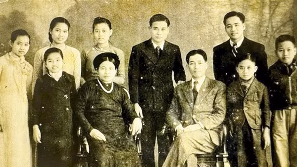 Giáo sư Dương Quảng Hàm: Lưu danh cùng văn học sử
