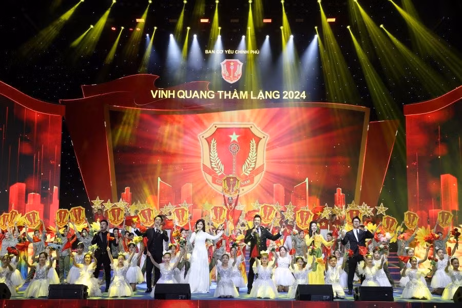 Chương trình “Vinh quang thầm lặng 2024” tôn vinh ngành Cơ yếu Việt Nam -0