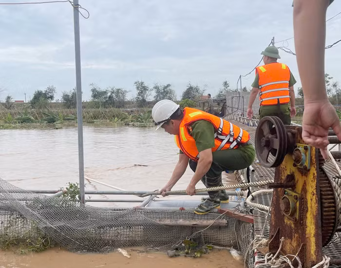 TP Hải Dương, TP Chí Linh ra quân triển khai khắc phục sự cố, dọn dẹp vệ sinh ở các trường học, cơ quan… -1
