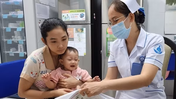 Dịch sởi có thể bùng phát mạnh khi trẻ quay lại trường