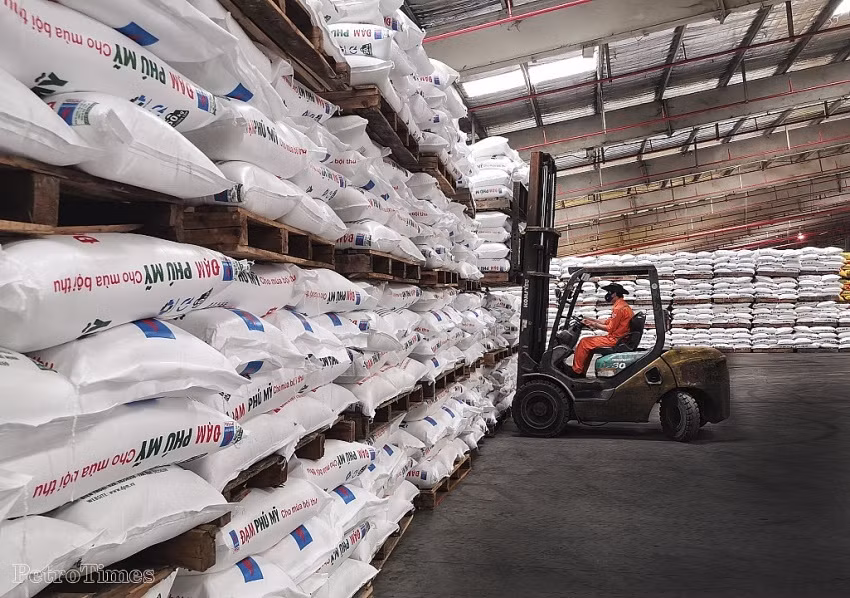 Nhà máy Đạm Phú Mỹ - 20 năm vì những vụ mùa bội thu -0