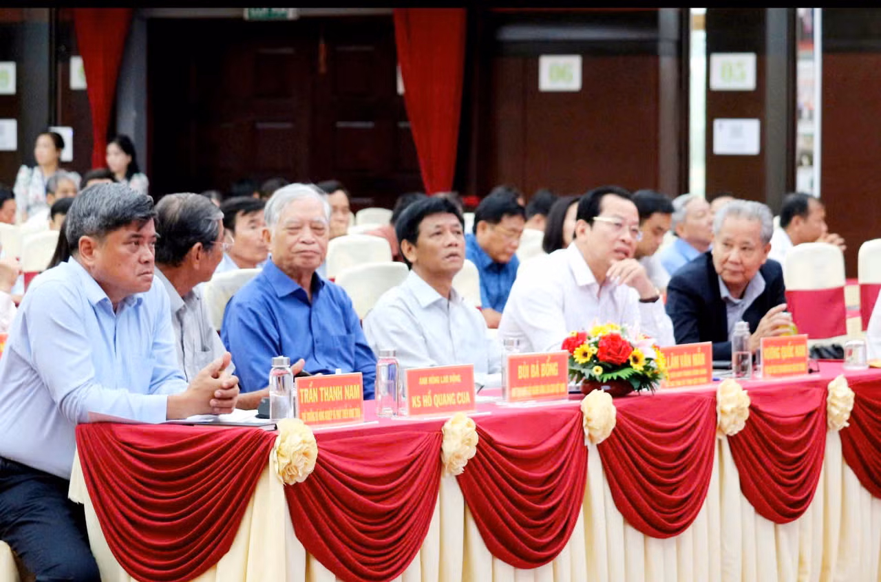 Trồng lúa phát thải thấp, nông dân thu lợi nhuận cao -5