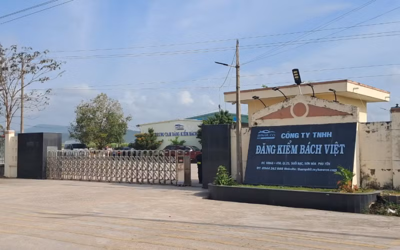  Bắt tạm giam bị can chủ mưu nhận hối lộ ở Trung tâm đăng kiểm 78-02D -0