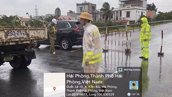 Tạm dừng các hoạt động vận tải trong thời gian bão đổ bộ