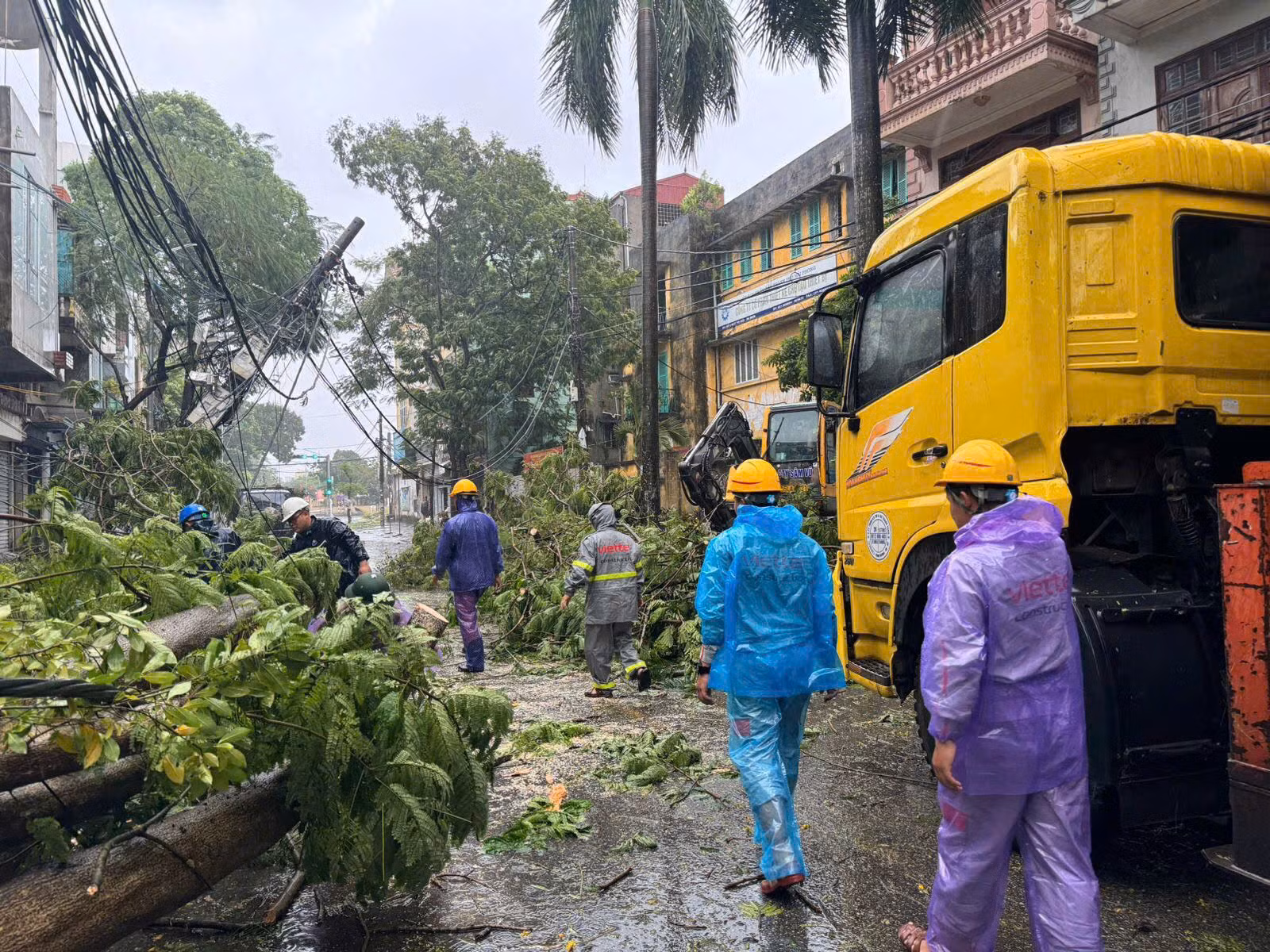 Viettel ứng dụng công nghệ, nâng cao hiệu quả khôi phục thông tin trong bão -0