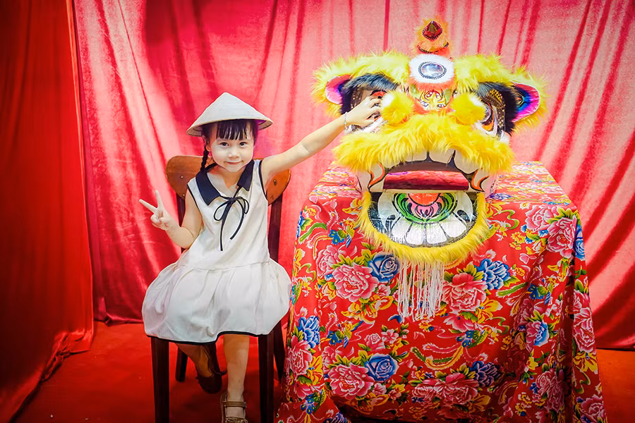 Giới trẻ đón Trung thu “sớm” tại Da Nang Downtown -0