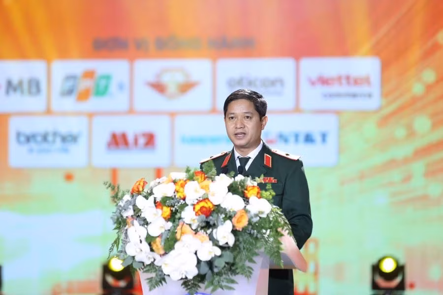 Chương trình “Vinh quang thầm lặng 2024” tôn vinh ngành Cơ yếu Việt Nam -0