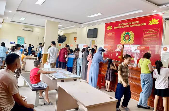 Công an TP Vinh: “Xuyên lễ” cấp căn cước cho người dân -0