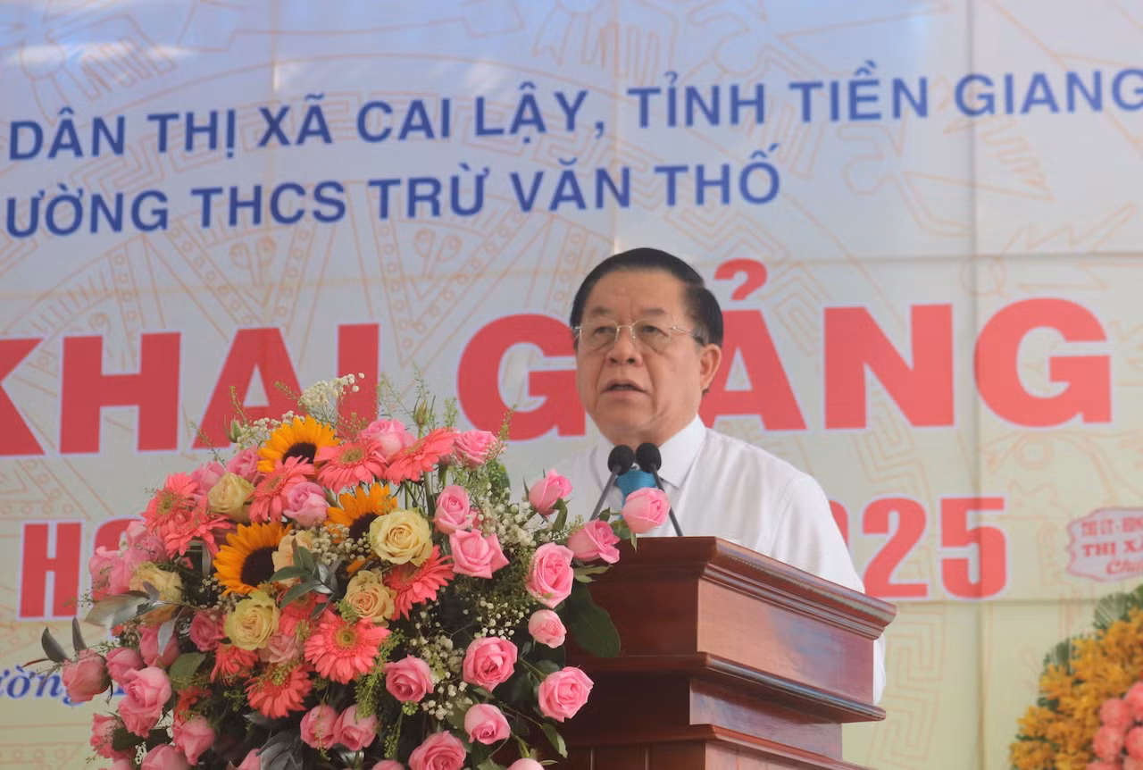 Trưởng Ban Tuyên giáo Trung ương dự Lễ khai giảng năm học mới tại Tiền Giang -0