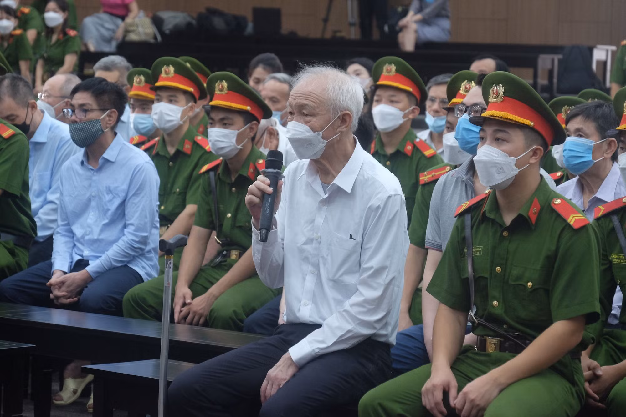 Cựu Bí thư Tỉnh uỷ Bình Dương Trần Văn Nam bị tuyên phạt 7 năm tù -0