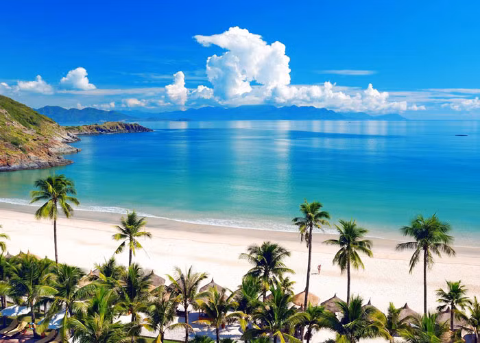 ve-dep-bien-nha-trang.jpg -0