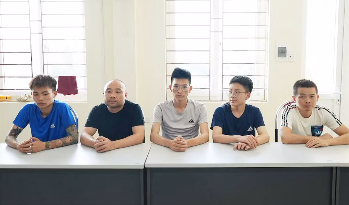 Năm người Trung Quốc nhập cảnh trái phép vào Việt Nam để sang Campuchia tìm việc -0