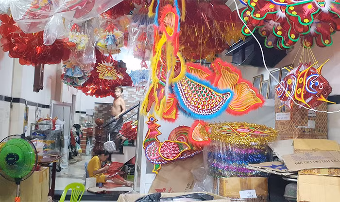 Xóm lồng đèn nhộn nhịp đón mùa trăng -0