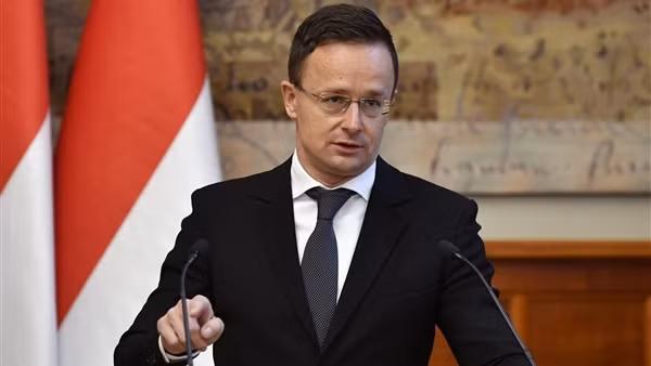 Hungary tiếp tục cảnh báo Tây Âu "đừng cố cai khí đốt Nga"