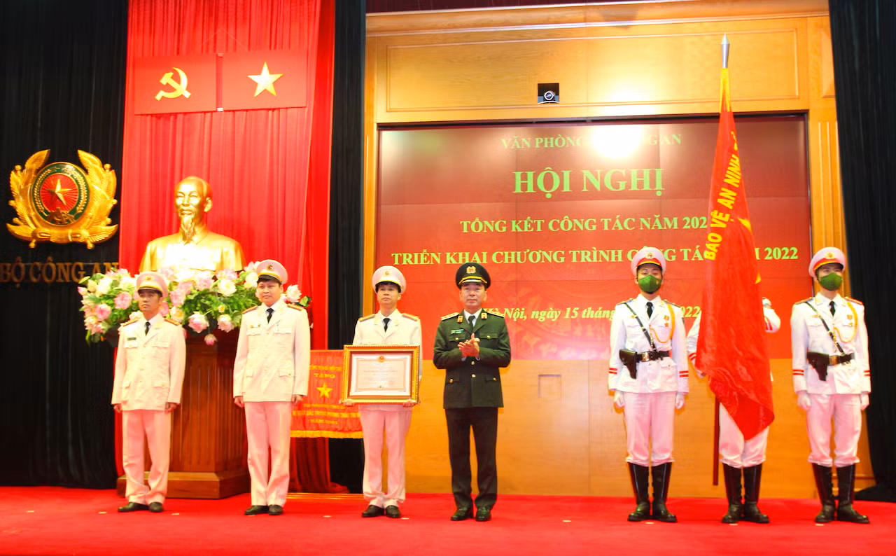 Đổi mới, nâng cao chất lượng công tác tham mưu kịp thời, đúng và trúng tình hình -0