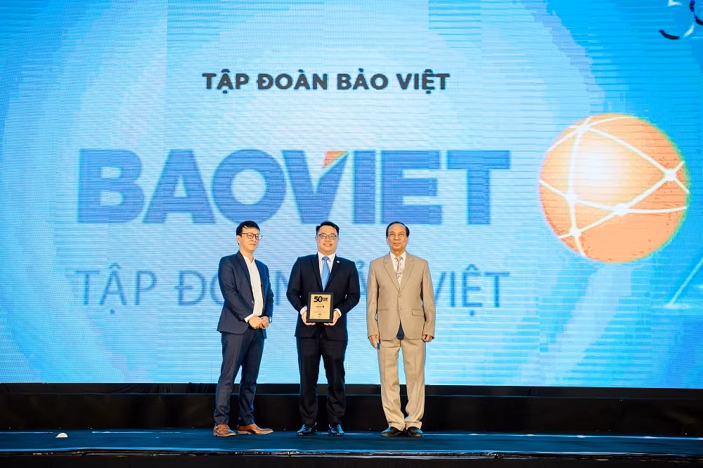 Tập đoàn Bảo Việt (BVH): 5 năm liên tiếp dẫn đầu ngành bảo hiểm trong Top 50 công ty kinh doanh hiệu quả nhất Việt Nam -0