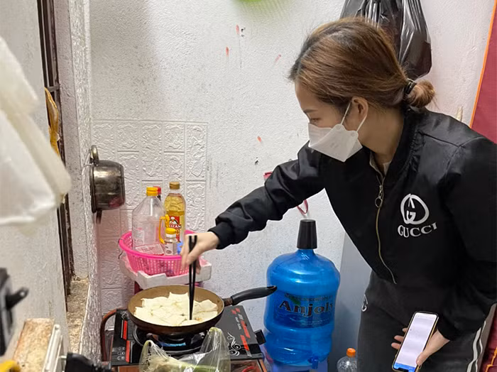 Buồn như xóm trọ công nhân ngày giáp Tết -0