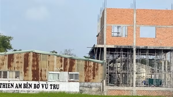 Khám xét nơi ở của người liên quan vụ “Tịnh thất bồng lai” ảnh 3