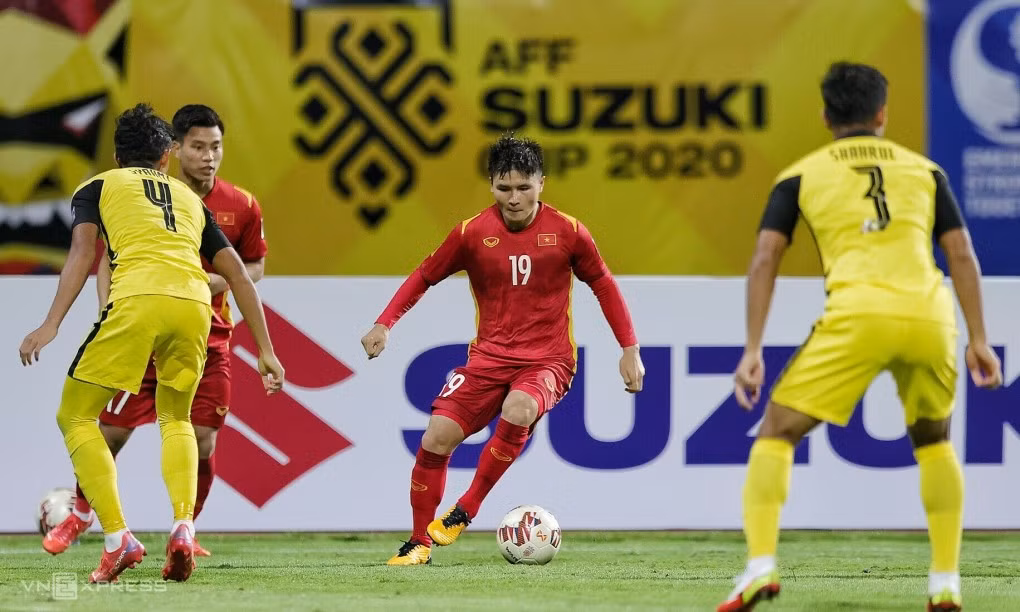 Toán khó cho bóng đá Việt Nam -0
