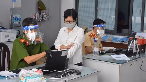 Công an TP Hồ Chí Minh đạt nhiều kết quả xuất sắc trong Quản lý hành chính về TTXH