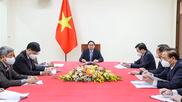 Thành lập ngay nhóm công tác giải quyết ách tắc hàng hóa tại cửa khẩu với Trung Quốc ảnh 1