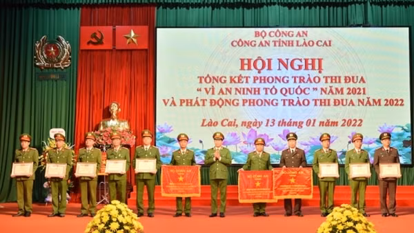 Bắt 2 đối tượng chém Trung úy Công an trọng thương trong lúc làm nhiệm vụ ảnh 4