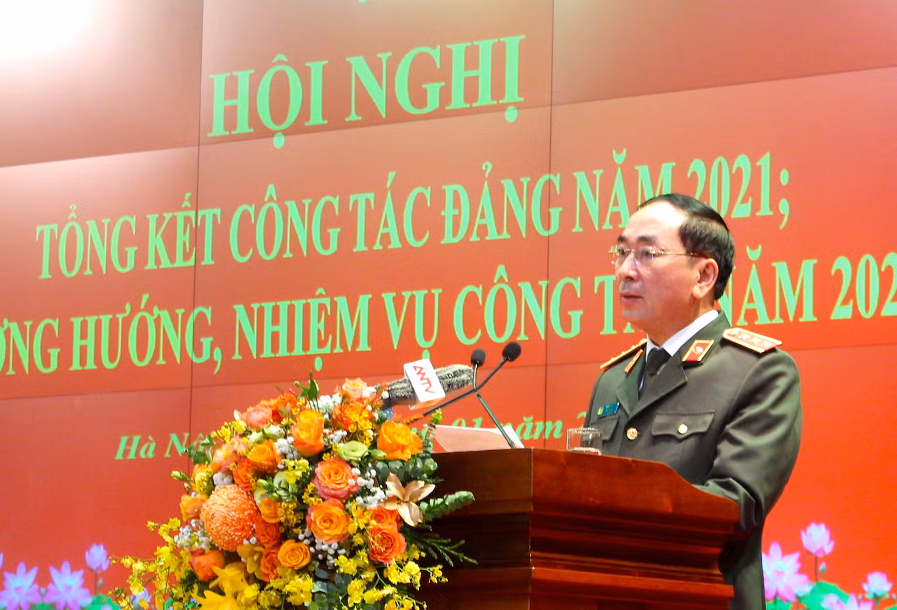 Xây dựng hình ảnh người cán bộ Công an thân thiện, nhân văn, chỉ biết còn Đảng là còn mình -0