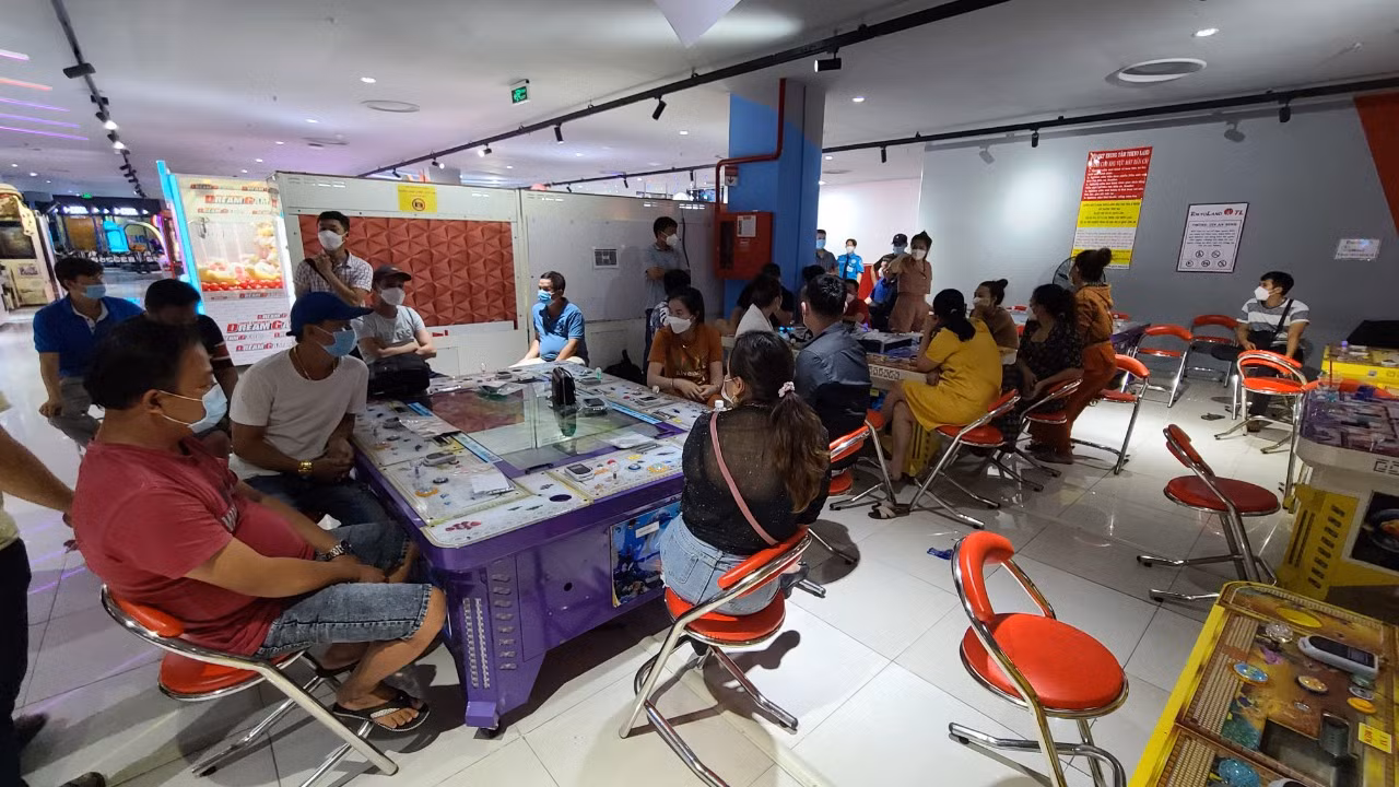Bắt nhóm đánh bạc bằng hình thức chơi game bắn cá -0