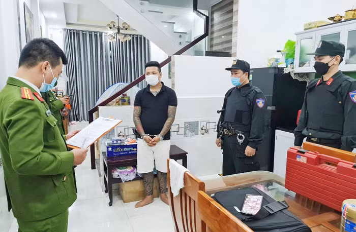 Truy quét tệ nạn cờ bạc cuối năm -0