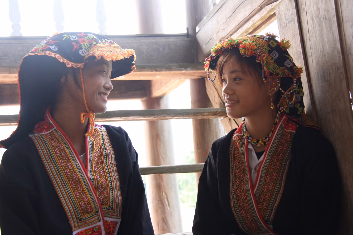 Hoa đẹp giữa đại ngàn -0
