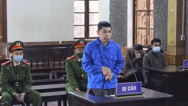 Sát hại Trưởng ban quản lý chợ Kim Biên, Phó bí thư Chi bộ lãnh án ảnh 3